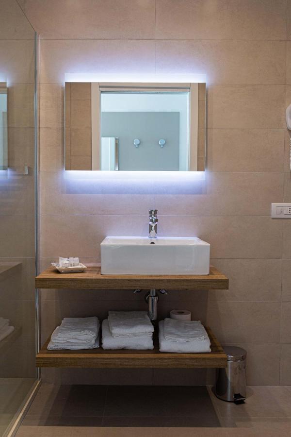 Lavello Moma Hotel Wellness & Spa מראה חיצוני תמונה